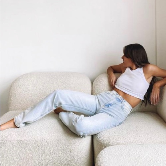 Becky Jeans👖 - Picture 2 of 3